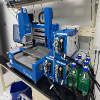 ARI Phoenix Protein Crystallization Dispenser image 2